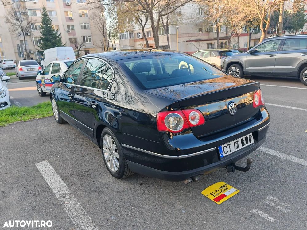 Volkswagen Passat Variant 2.0 TDI Comfortline - 14