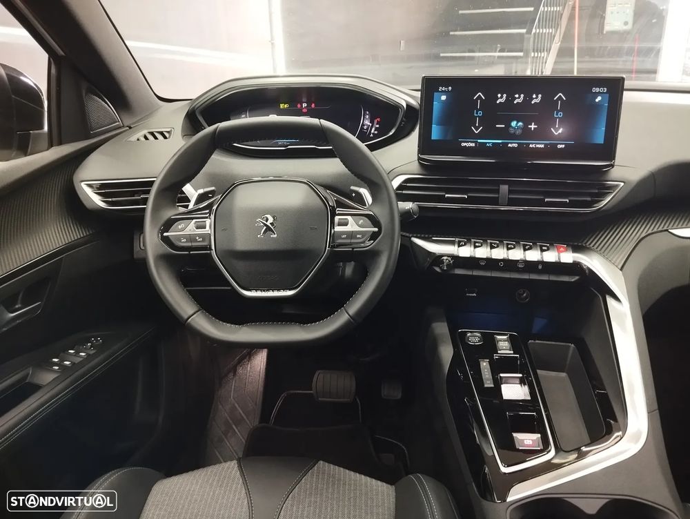 Peugeot 5008 1.2 PureTech Allure EAT8 - 15