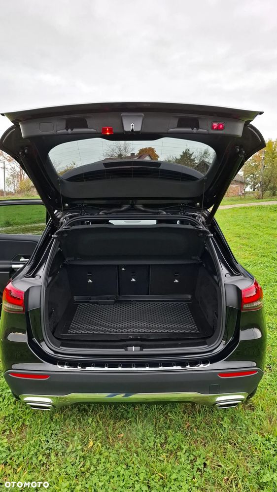 Mercedes-Benz GLA 250 4-Matic - 9