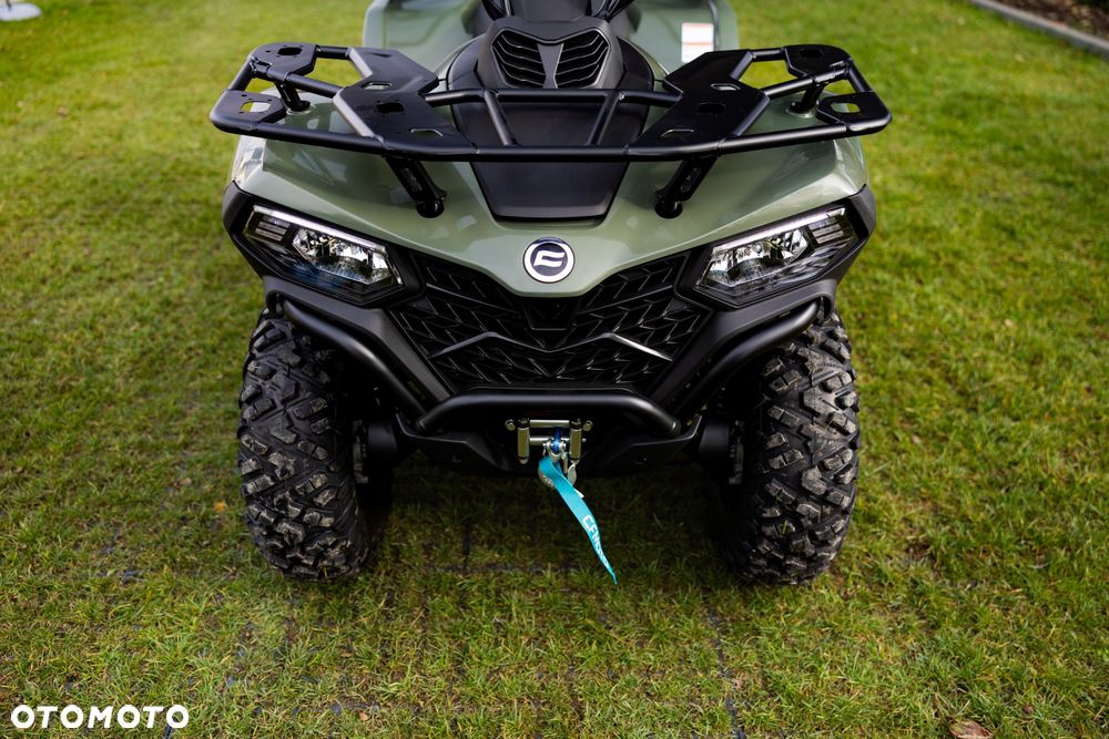 CFMoto CForce - 8