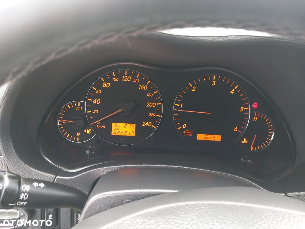 Toyota Avensis 2.0 D-Cat Sol - 4
