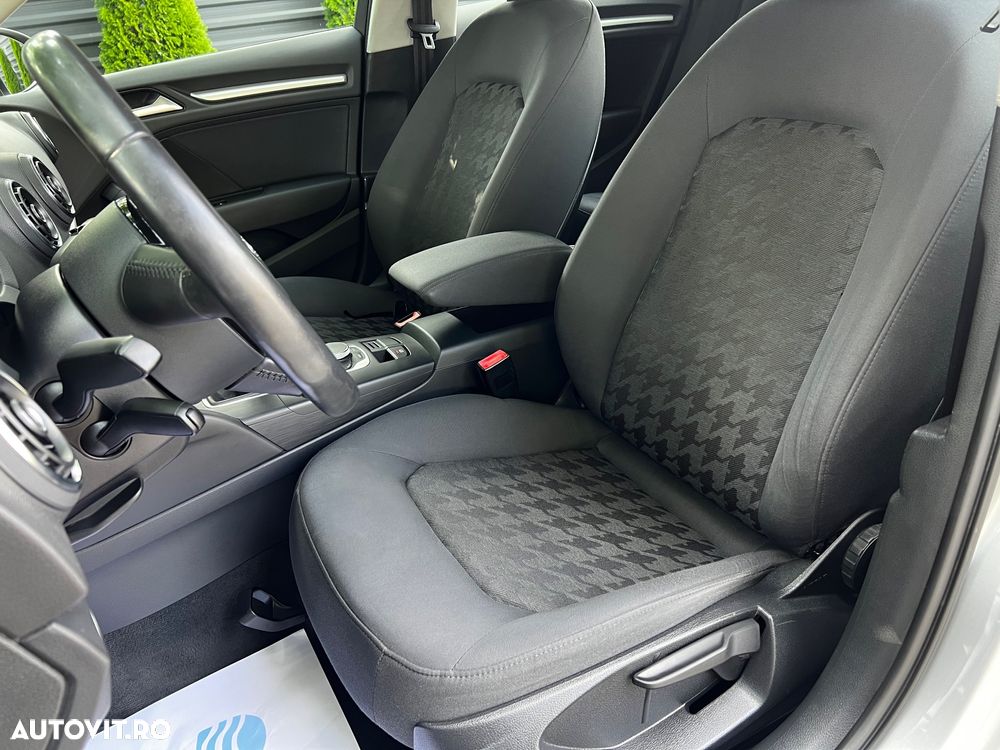 Audi A3 Sportback 1.4 TFSI Attraction - 13