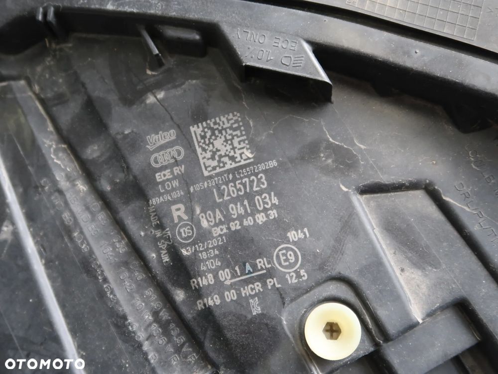 Lampa przednia Audi 89A941034 - 5