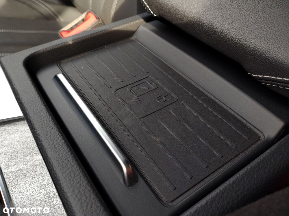 Audi SQ5 Sportback - 36