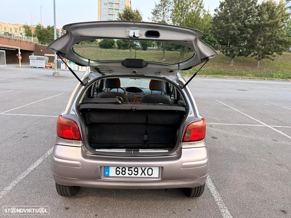 Toyota Yaris 1.0 Sol AC - 12