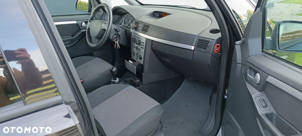 Opel Meriva - 13