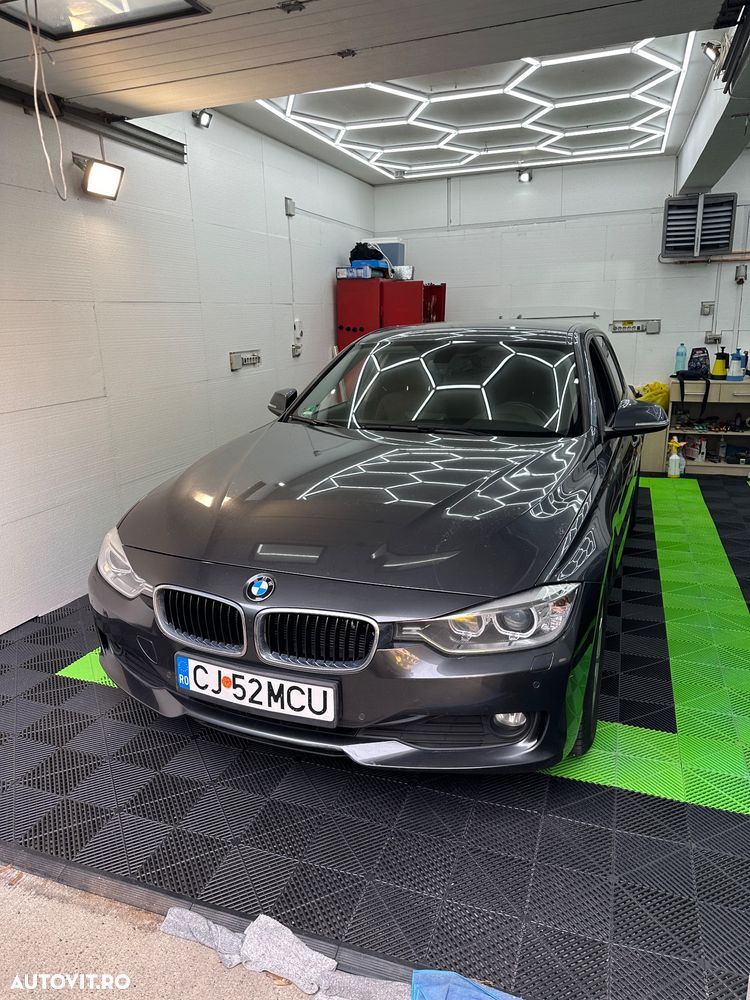 BMW Seria 3 320d DPF - 1