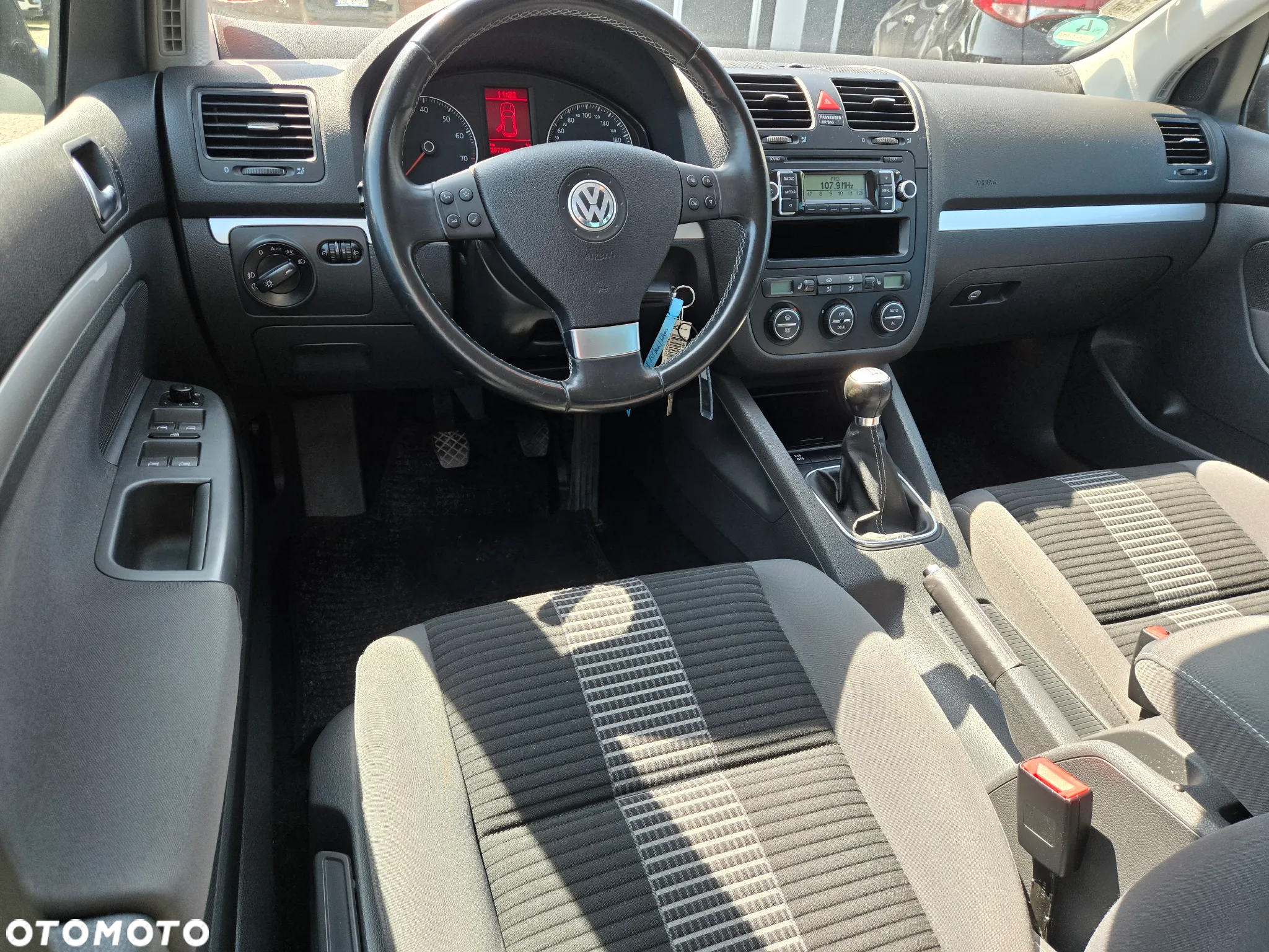 Volkswagen Golf VII 1.4 TSI BMT Comfortline - 11