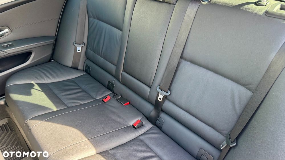 BMW Seria 5 - 17