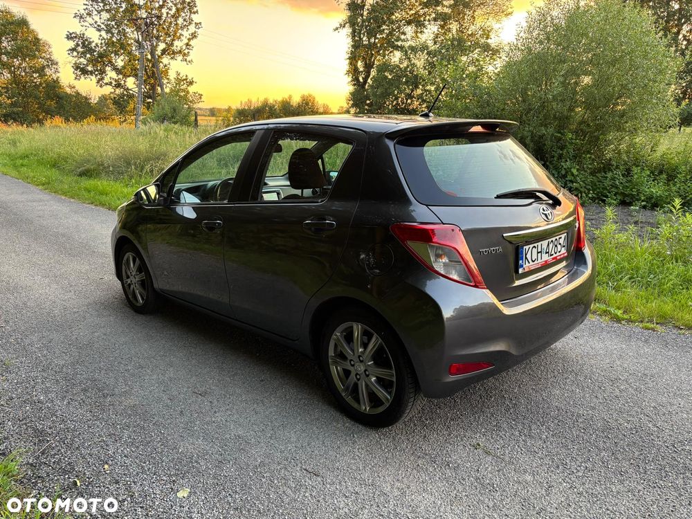 Toyota Yaris 1.33 VVT-i Multi Mode Executive - 6