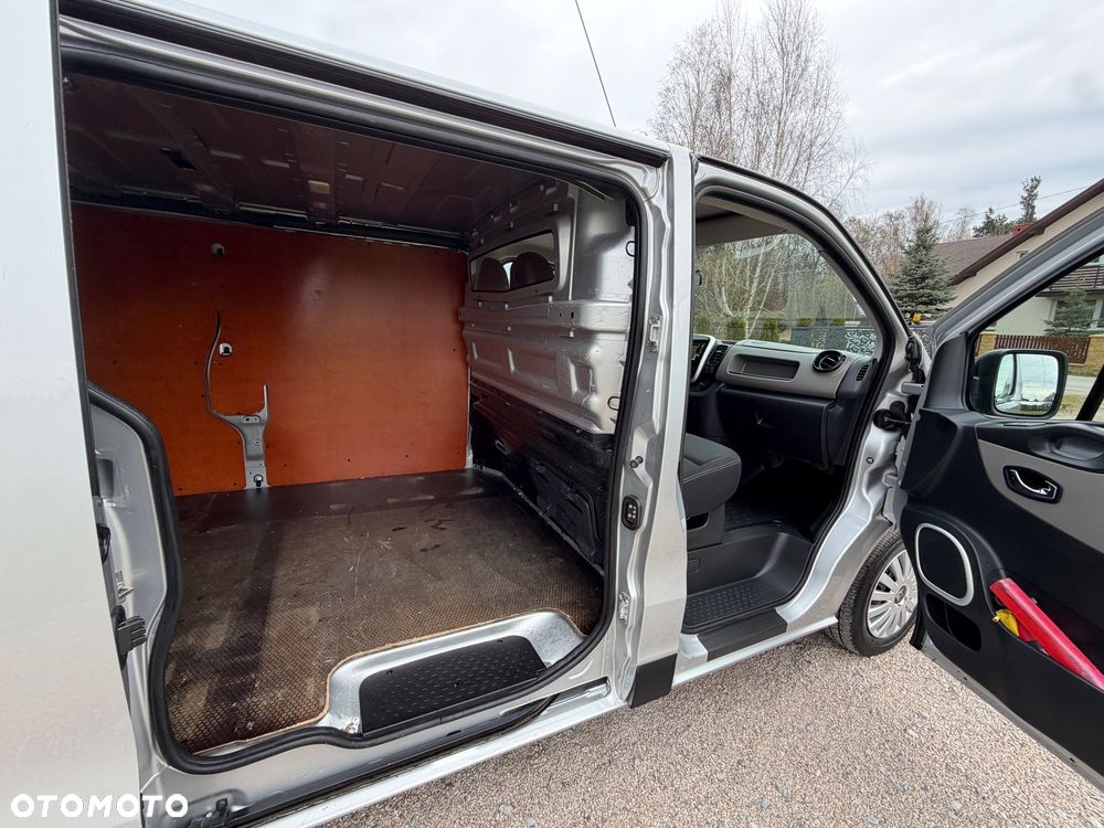 Renault Trafic L2H1 Long - 31