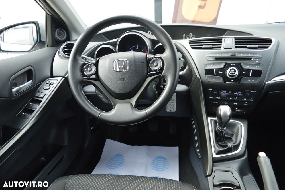 Honda Civic 1.6 i-DTEC Elegance - 3