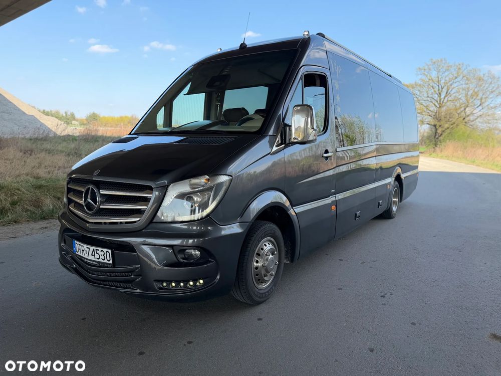 Mercedes-Benz Sprinter - 1