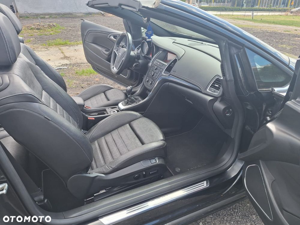 Opel Cascada 1.6 T Cosmo S&S - 20