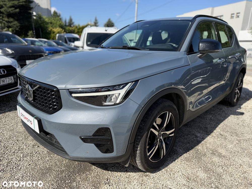 Volvo XC 40 B3 B DKG Essential - 3