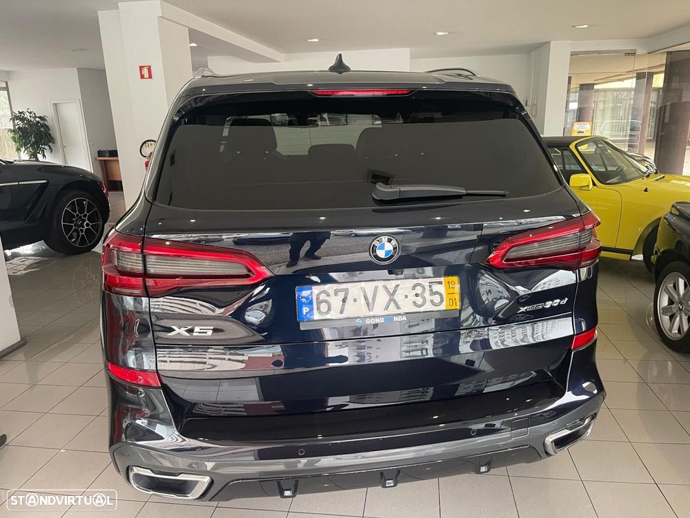 BMW X5 30 d xDrive Pack M - 55