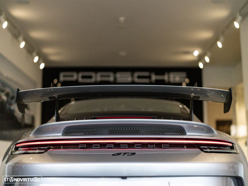 Porsche 911 (992) GT3 PDK - 13