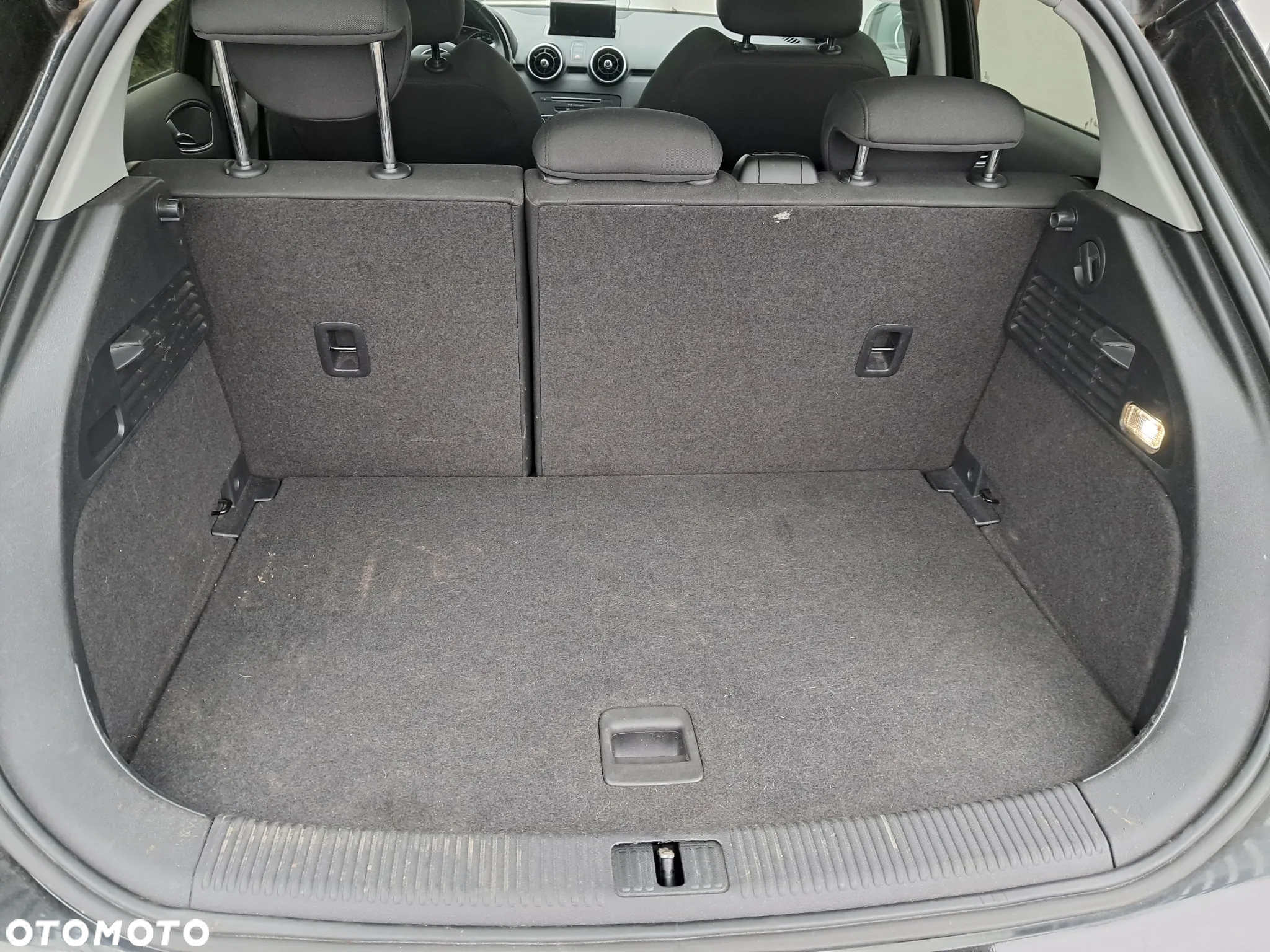 Audi A1 1.0 TFSI Sport - 9