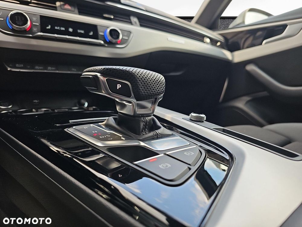 Audi A4 Limousine - 19