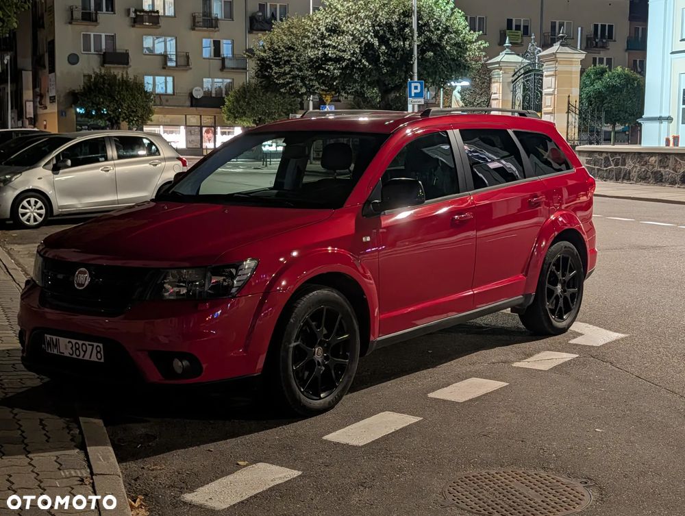 Fiat Freemont 2.0 Multijet 16V DPF Automatik Allrad Black Code - 1