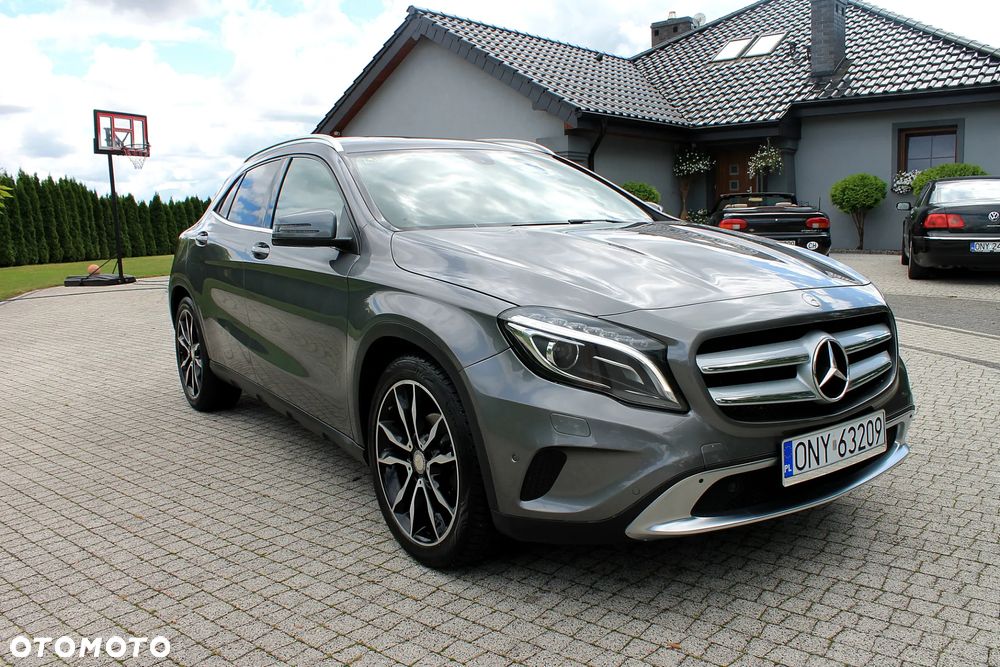 Mercedes-Benz GLA 200 (CDI) d 7G-DCT Urban - 4