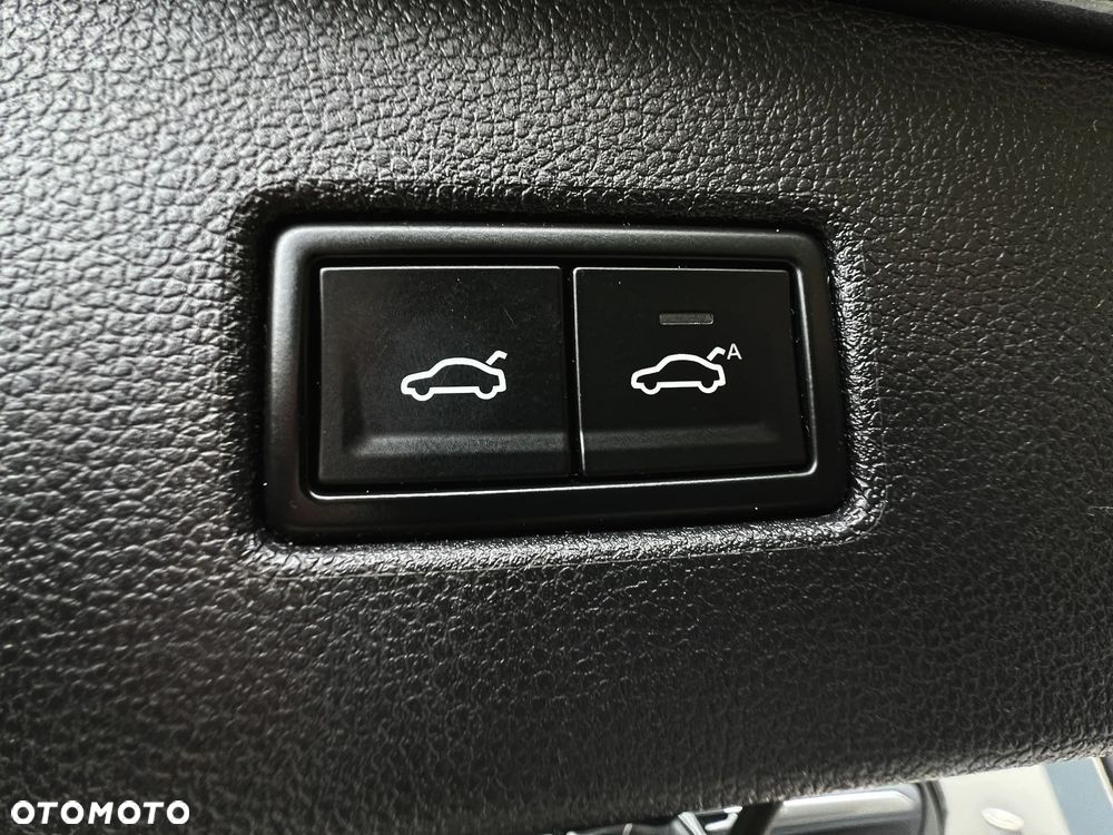 Volkswagen Tiguan 2.0 TDI SCR DSG IQ.DRIVE - 25