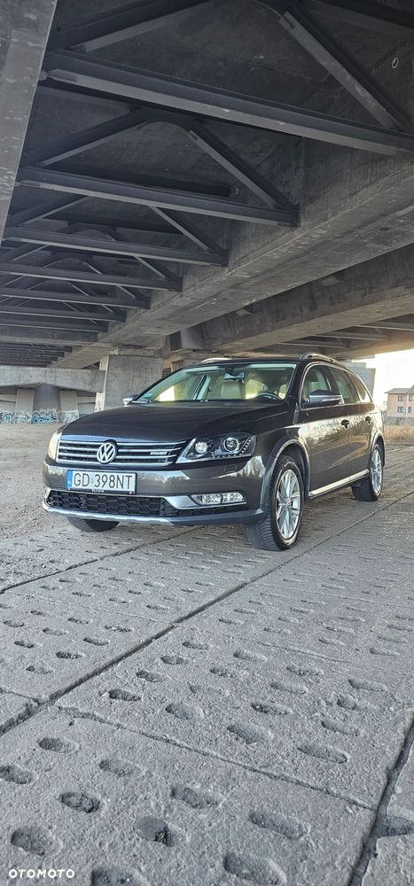 Volkswagen Passat Alltrack 2.0 TDI - 1