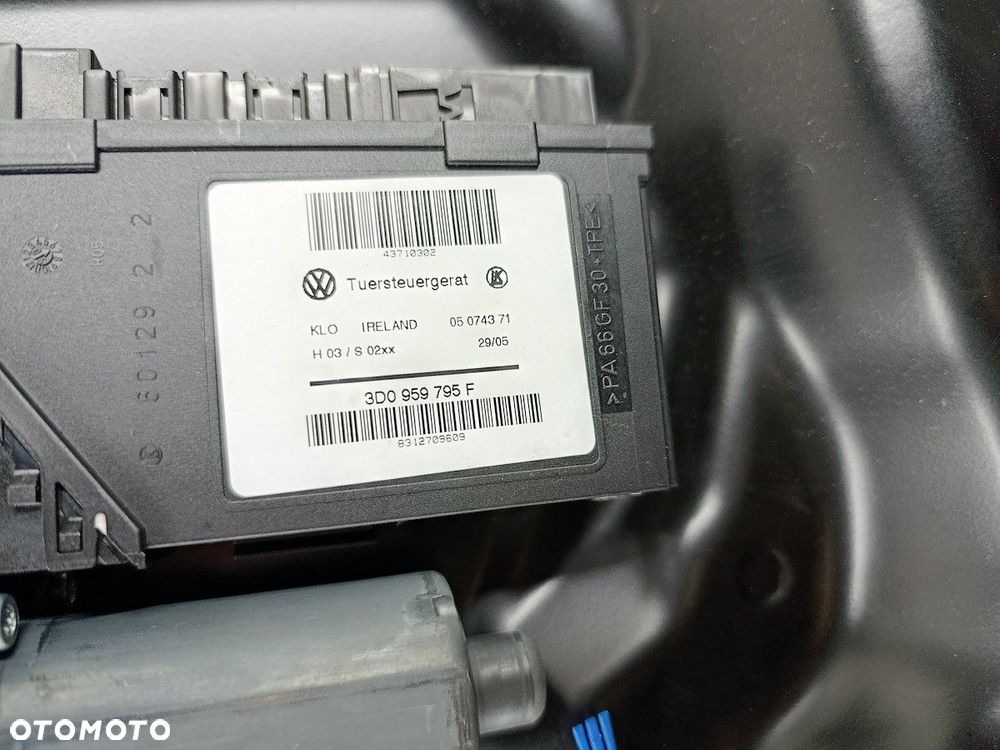 PODNOŚNIK SZYBY LEWY TYŁ VW TOUAREG I 3D0959795F 7L0959703D BROSE - 6