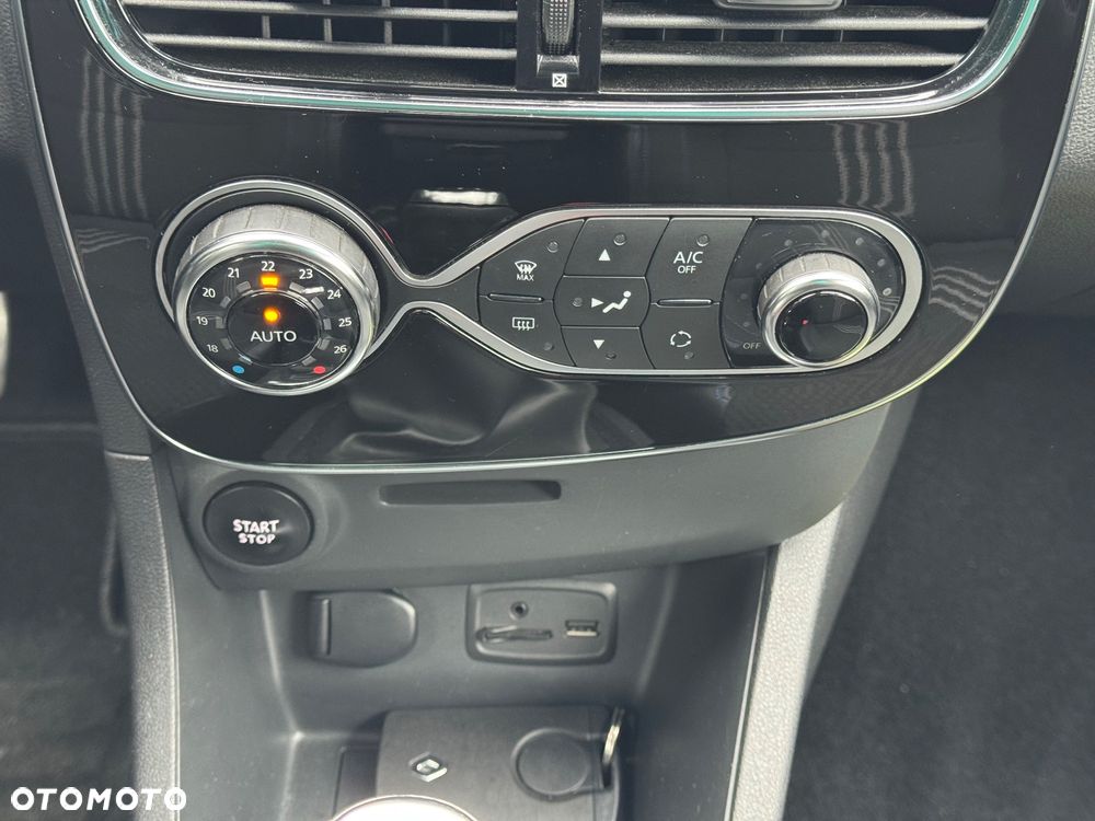 Renault Clio (Energy) dCi 90 Bose Edition - 19