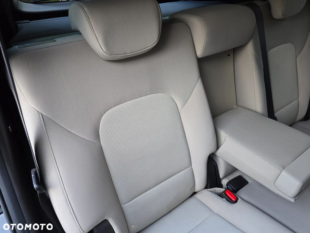 Hyundai Santa Fe - 25