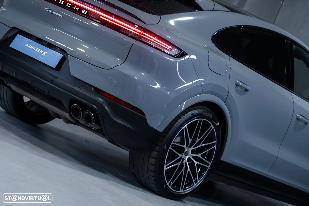 Porsche Cayenne Coupé E-Hybrid - 5