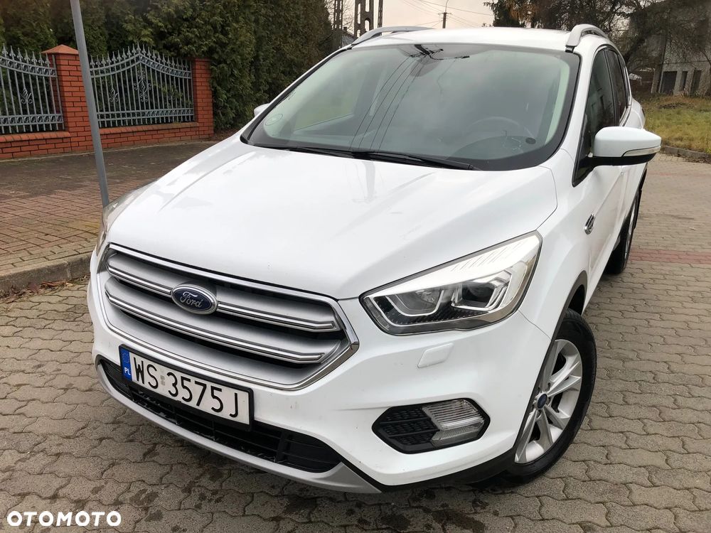 Ford Kuga - 2