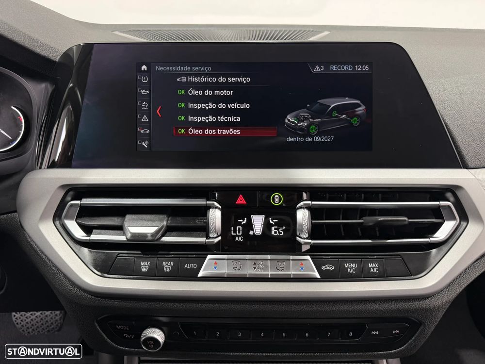 BMW 318 d Touring Advantage Auto - 32