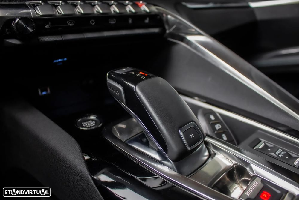 Peugeot 5008 PureTech 130 EAT8 Stop & Start Active Pack - 18