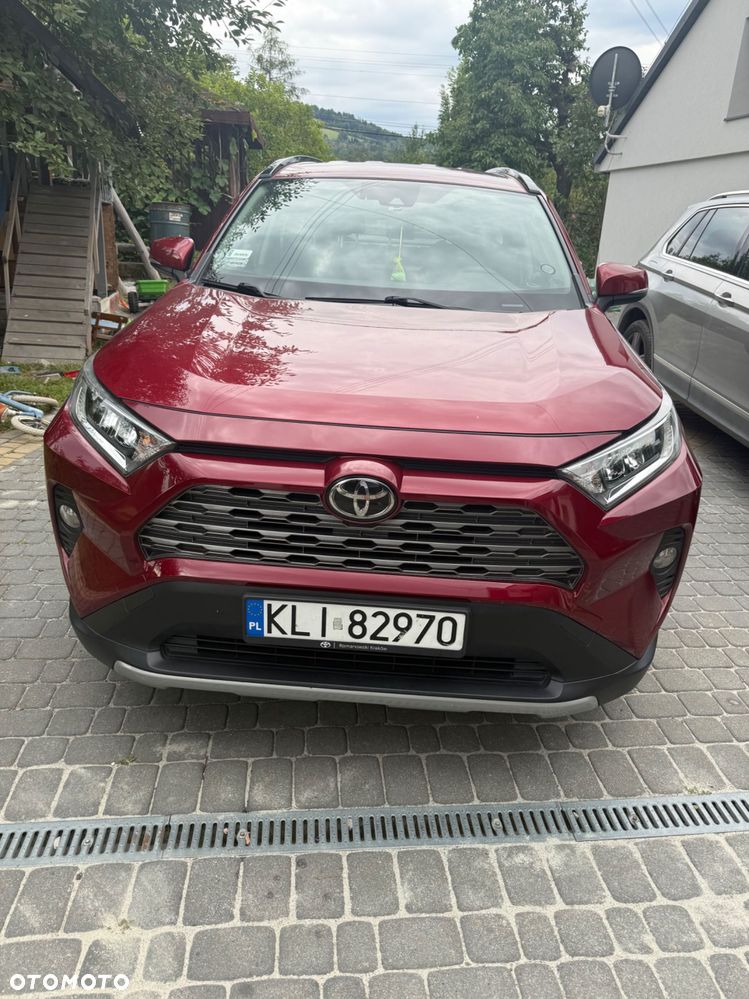 Toyota RAV4 - 1