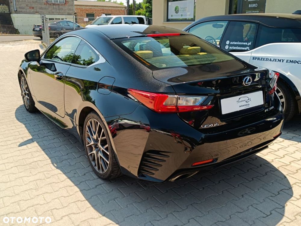 Lexus RC - 14