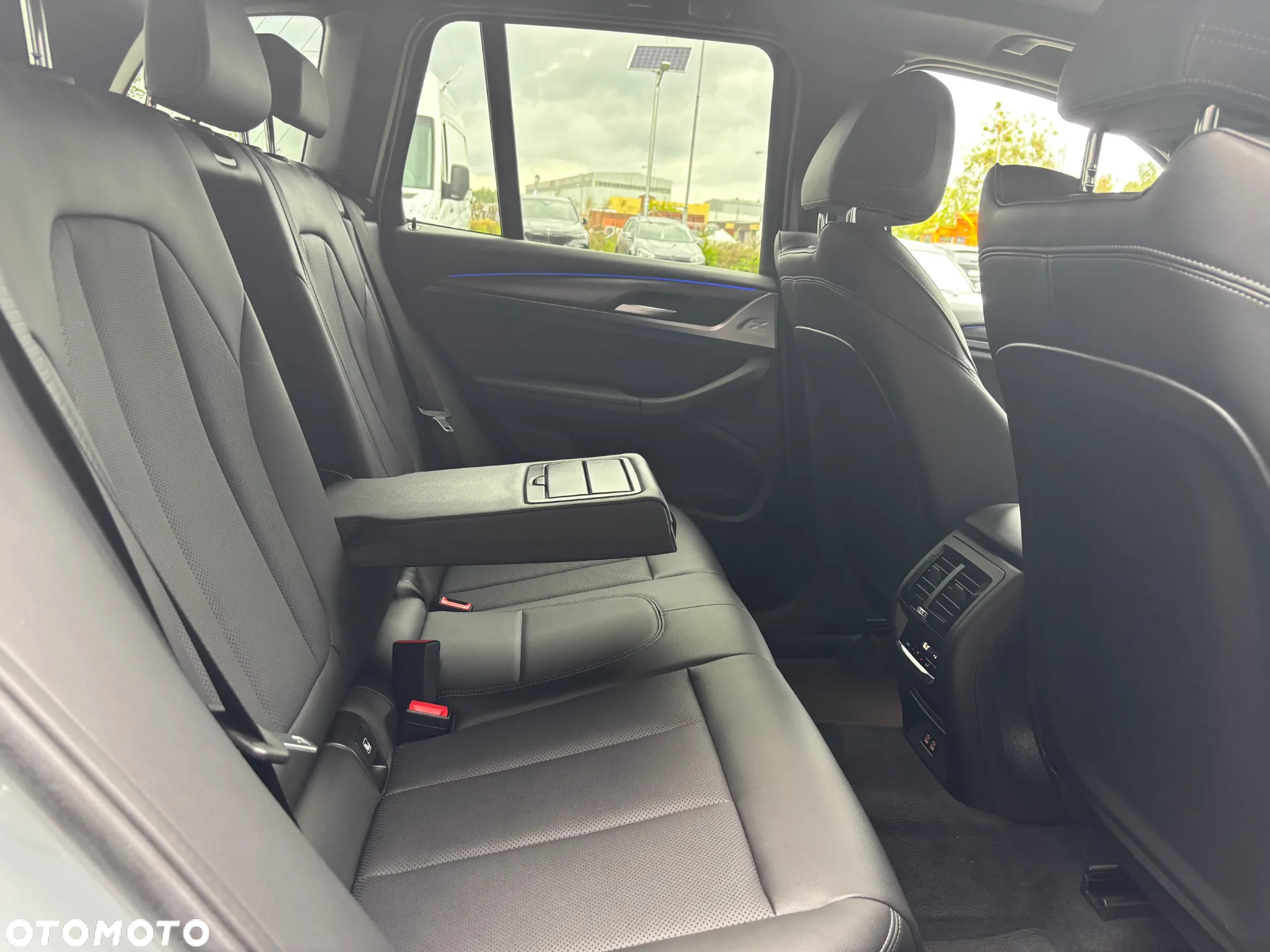 BMW X3 xDrive20i - 24