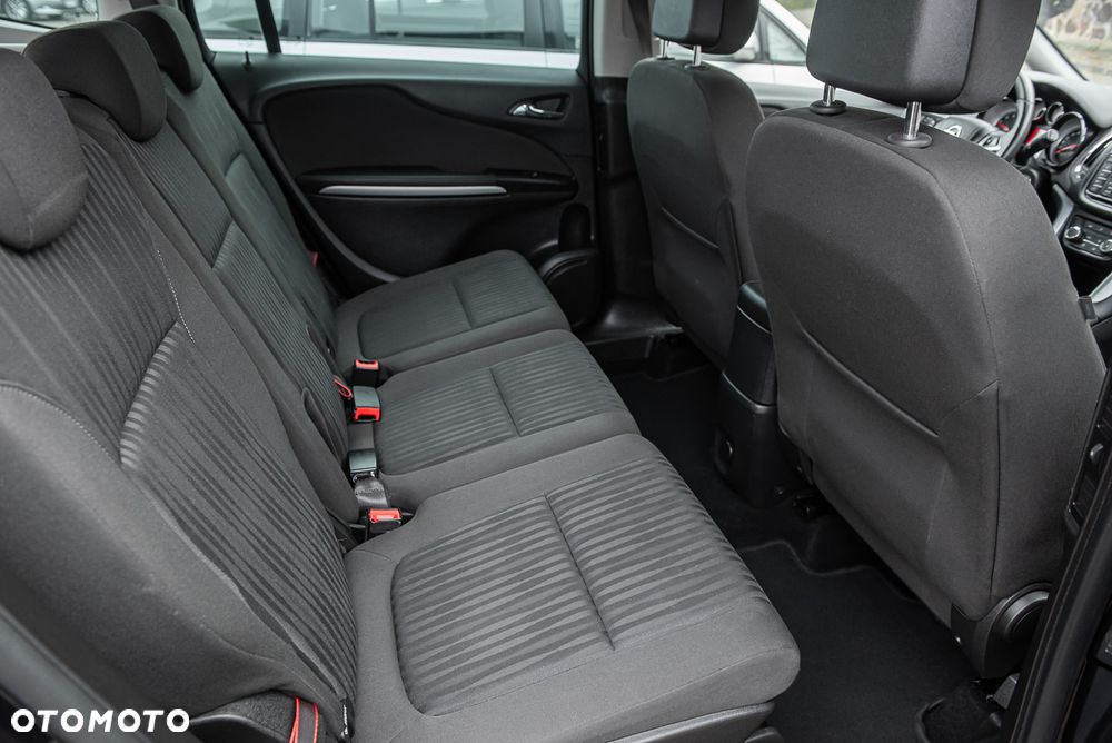 Opel Zafira - 30