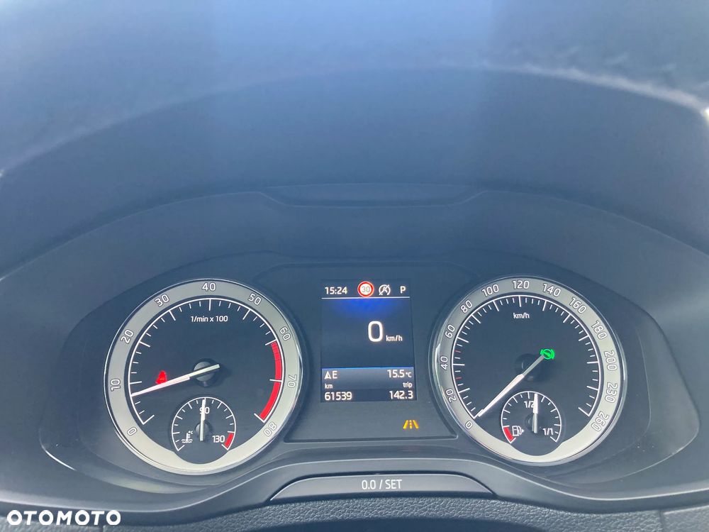 Skoda Karoq 1.5 TSI ACT 4x2 Style DSG - 23