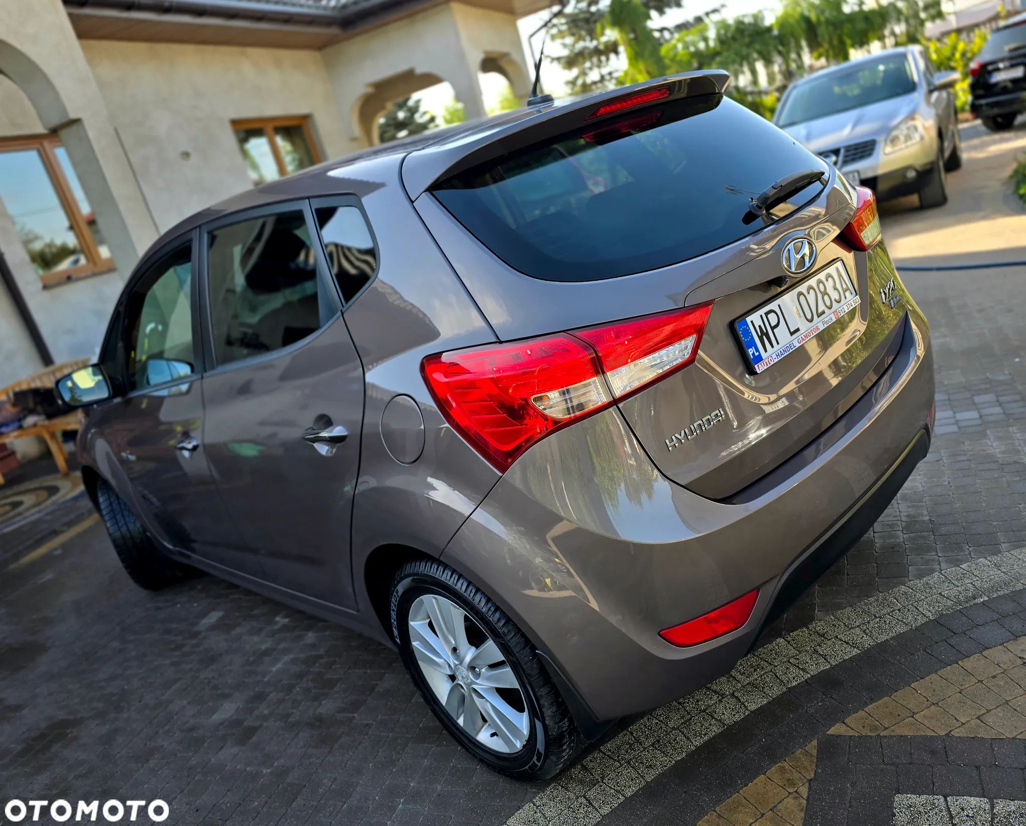 Hyundai ix20 1.4 Premium - 1