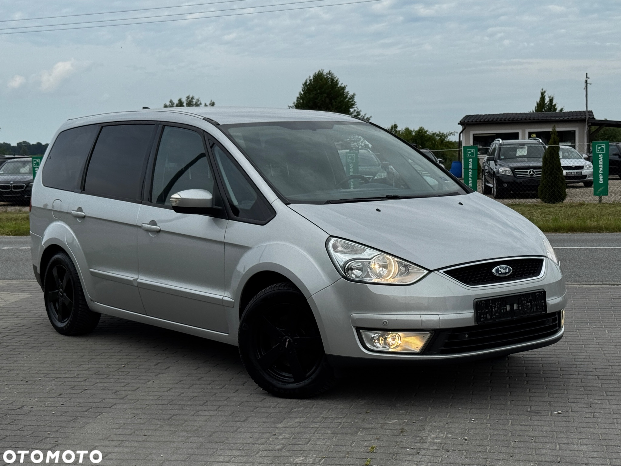 Ford Galaxy 2.0 TDCi DPF Ghia - 14