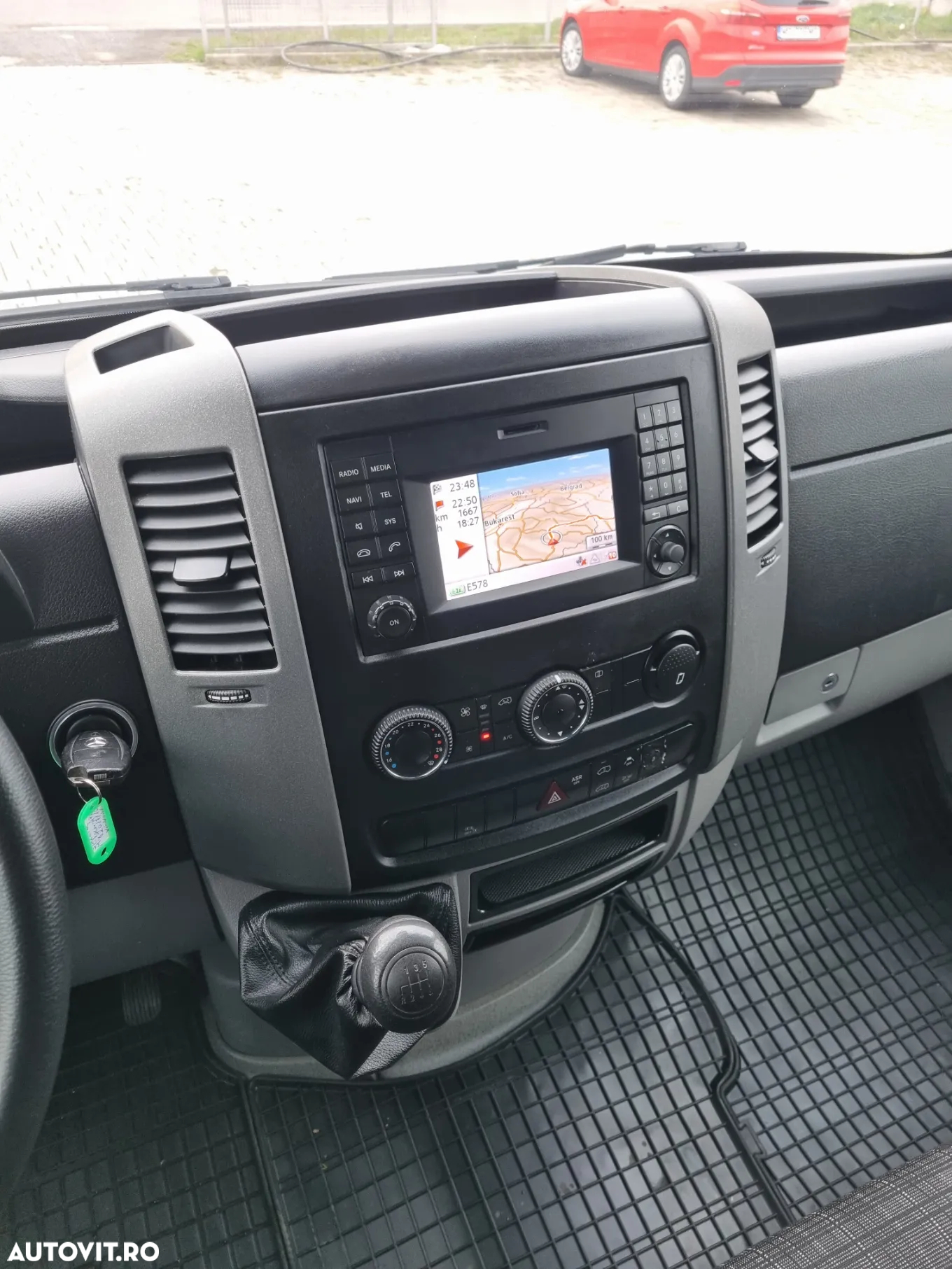 Mercedes-Benz Sprinter 314 CDI An Model 2018 Climă Navigație Mare Xenon Leduri in faruri Line-Asist Scaun pernă aer Cameră video pe marșalier - 10