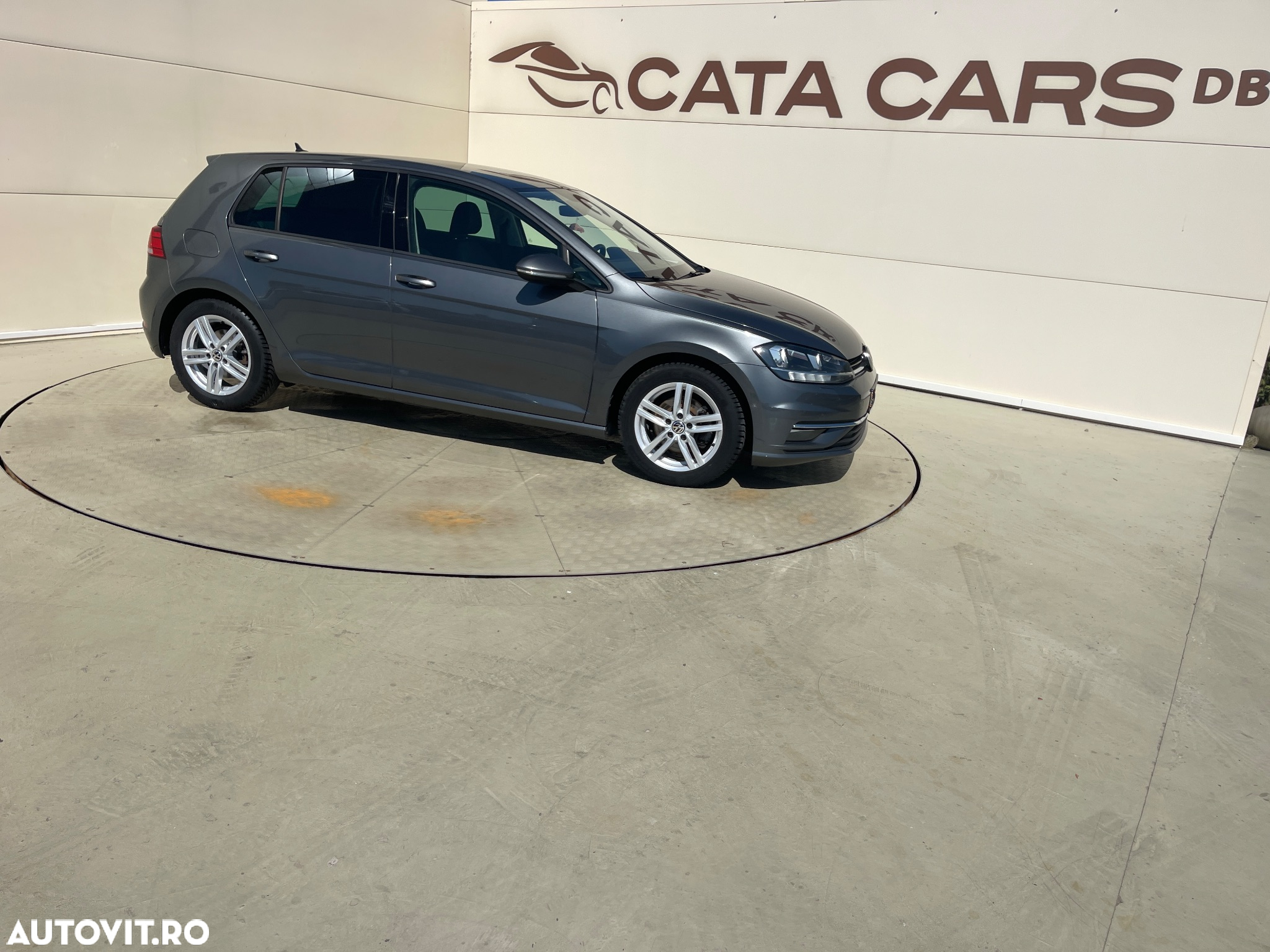Volkswagen Golf 1.5 TSI ACT (BlueMotion Technology) DSG Comfortline - 20