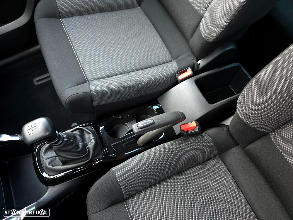 Citroën C3 Aircross 1.2 PureTech Shine Pack - 29