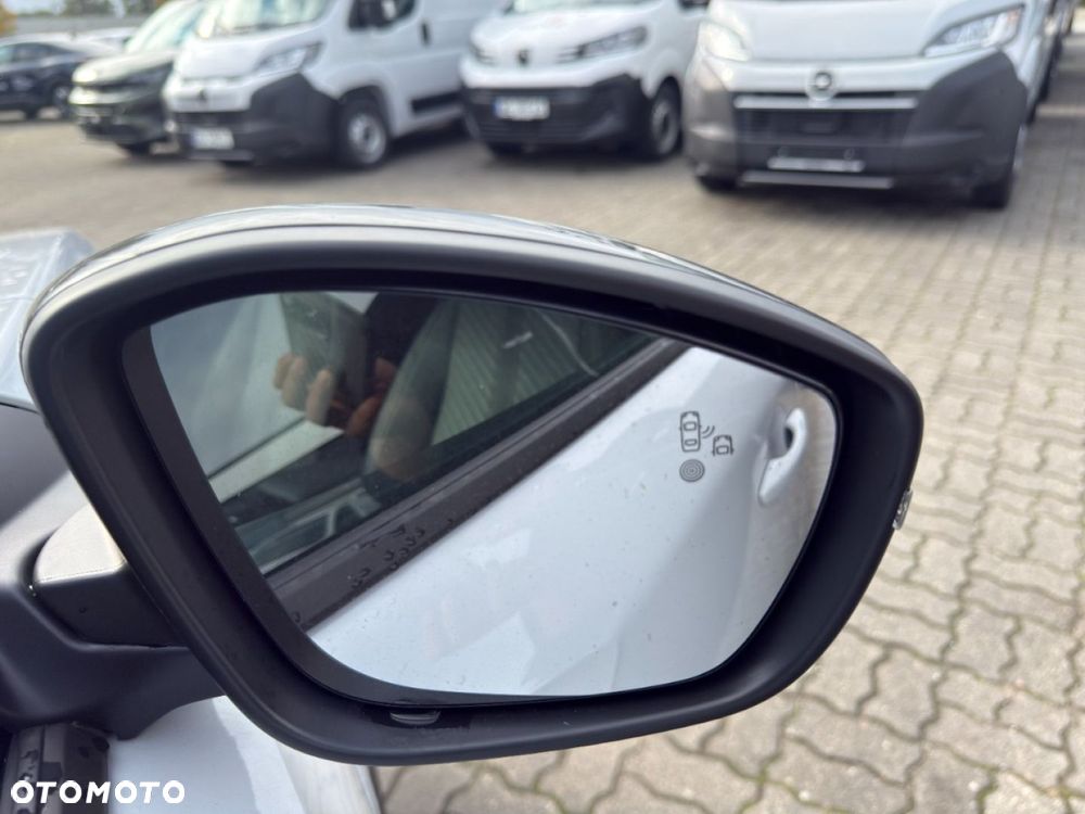 Peugeot 2008 PureTech mHEV Allure e-DCS6 - 15