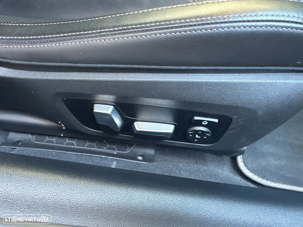 BMW 840 d xDrive Pack M - 12