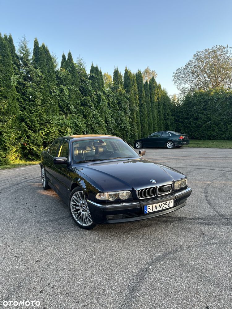 BMW Seria 7 - 1
