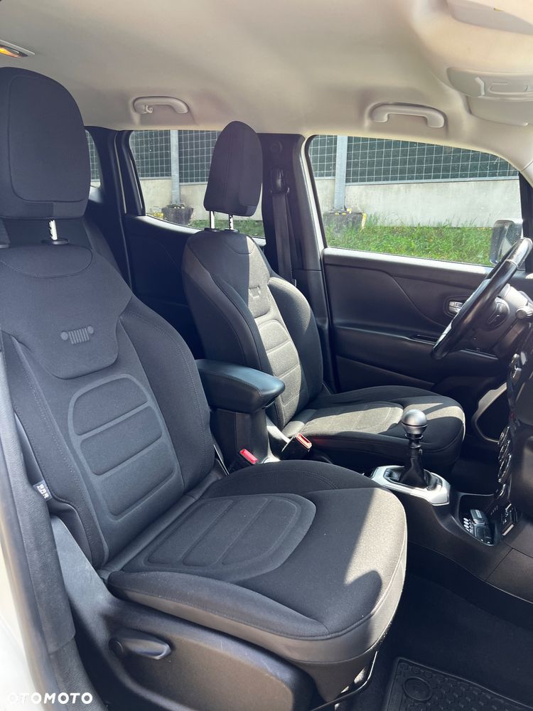 Jeep Renegade 2.0 MultiJet Limited 4WD S&S - 9