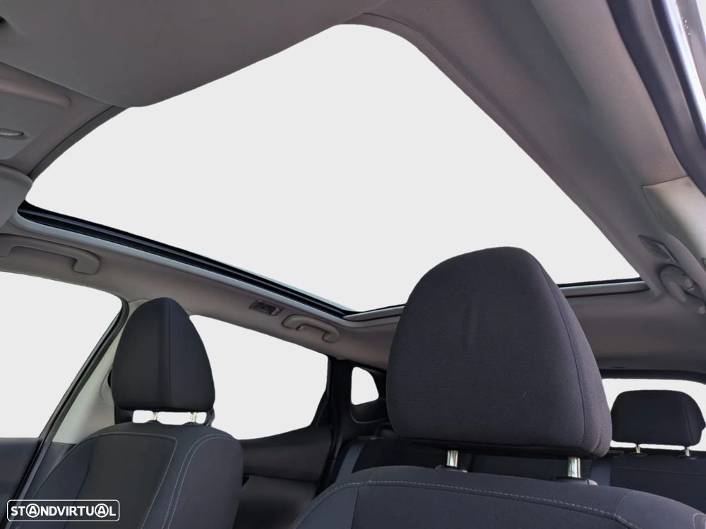 Nissan Qashqai 1.5 dCi N-Connecta Business - 6