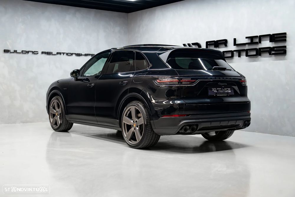 Porsche Cayenne E-Hybrid Tiptronic S Platinum Edition - 10